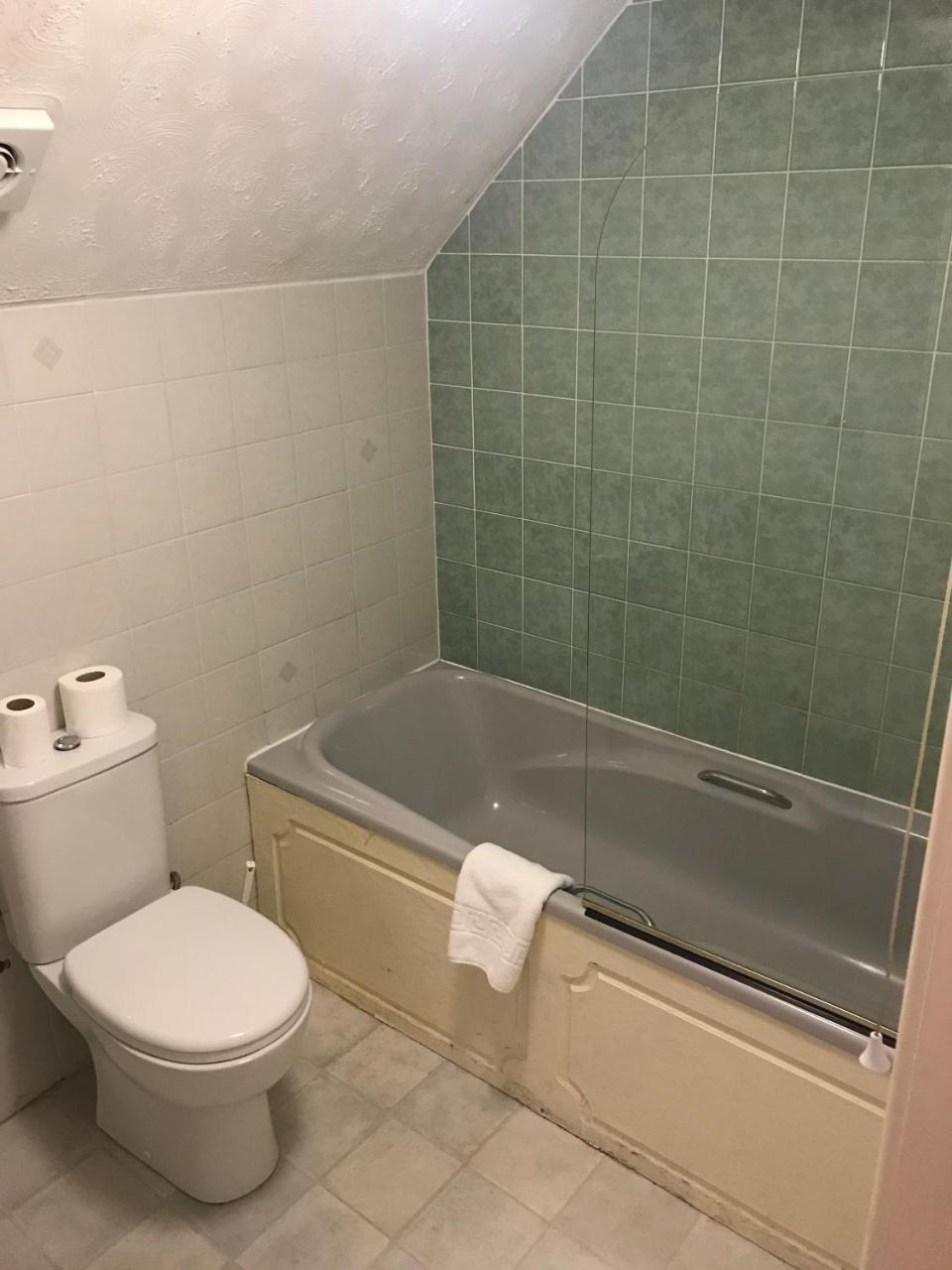 Hotel Capital Борнмут Экстерьер фото